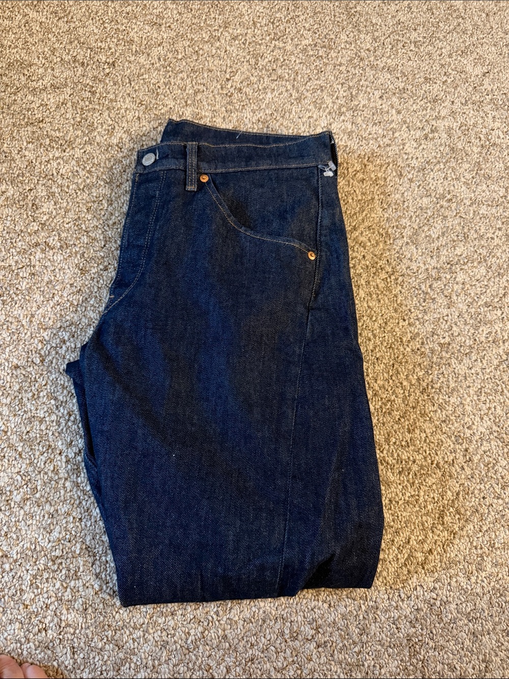 Levi's Slim Men’s Jeans in Blue with Red Patch - Picture 5 of 5